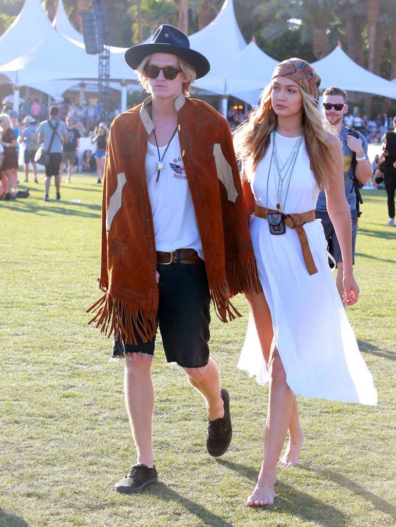 51709310 Celebrities at Day 3 of first weekend of The Coachella Valley Music and Arts Festival in Indio, California on April 11, 2015. Celebrities at Day 3 of first weekend of The Coachella Valley Music and Arts Festival in Indio, California on April 11, 2015.<br>Pictured: Gigi Hadid, Cody Simpson FameFlynet, Inc – Beverly Hills, CA, USA – +1 (818) 307-4813