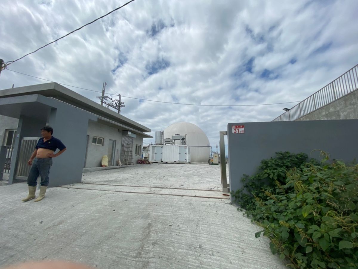 ▲玉里鎮一處沼氣發電廠上午發生氣爆，造成三名工人受傷送醫。（圖／玉里分局提供）
