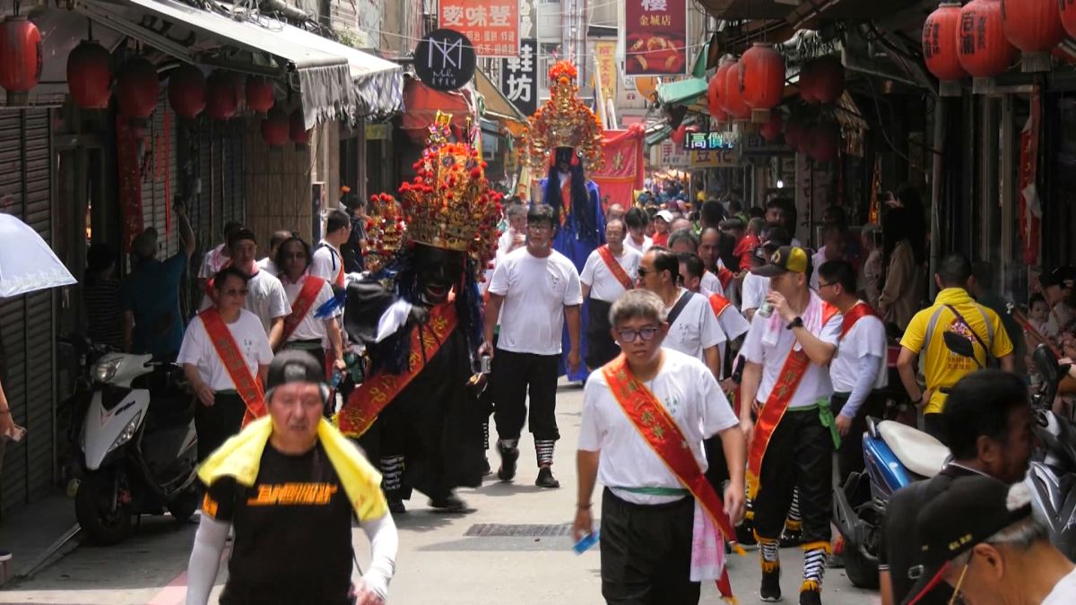 ▲金門一年一度的迎城隍活動即將登場，每年活動都相當盛大，警方也會配合進行交通管制。（圖／蔡若喬攝, 2020.05.01）