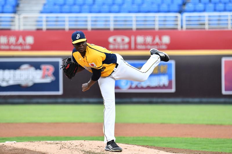 ▲中信兄弟德保拉。（圖／林柏年攝）