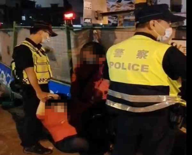 毛骨悚然！台南老翁遭火車撞死　紅衣女闖平交道想一起走
