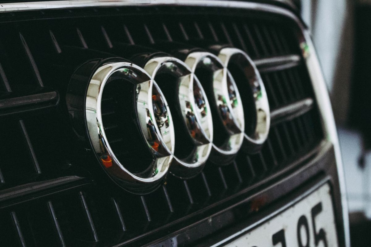 ▲廣西南寧一位奧迪駕駛與日產汽車發生追撞事故，結果當場買下對方的車。（示意圖／翻攝自 Unsplash ）