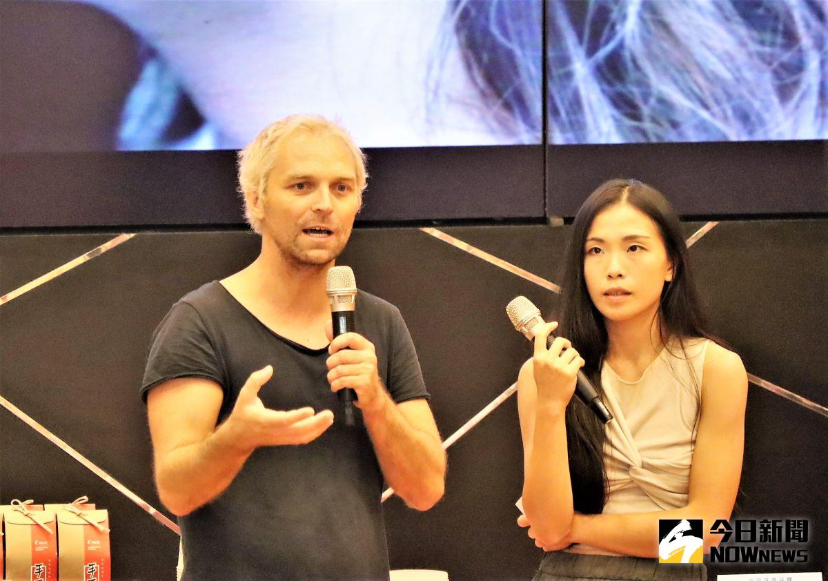 ▲由澎管處製作的「澎湖•夢幻群島」短片脫穎而出，榮獲2020 Muse Design Award 設計大獎—視頻/旅遊類別之最高榮譽鉑金獎，為澎湖之美做了一次最好的國際行銷。（圖／記者張塵攝，2020.05.06）