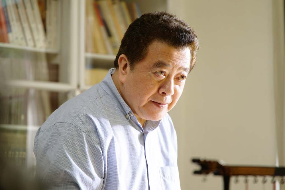 ▲林在培主演《國際橋牌社》。（圖 / 公視提供）