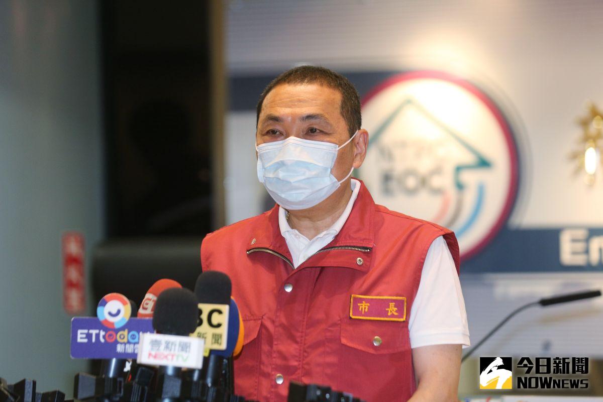 ▲對於政院承諾「三天申請、五天發放」，侯友宜說，中央的後端系統還不穩定，需要更久。（圖／記者宋原彰攝，2020.05.07）