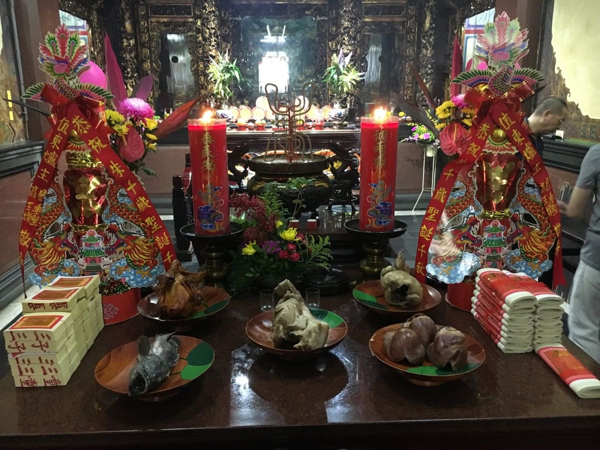 神明聖誕對信眾來說是一整年的大事。（圖／記者黃彥昇攝）