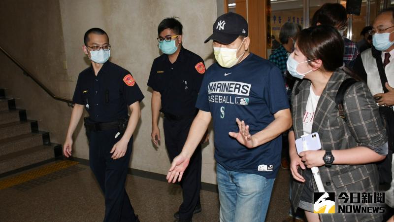 ▲澎恰恰不滿週刊報導。(圖/記者林調遜報導)
