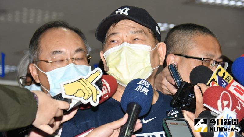 ▲澎恰恰出面說明欠債一事。(圖/記者林調遜報導)