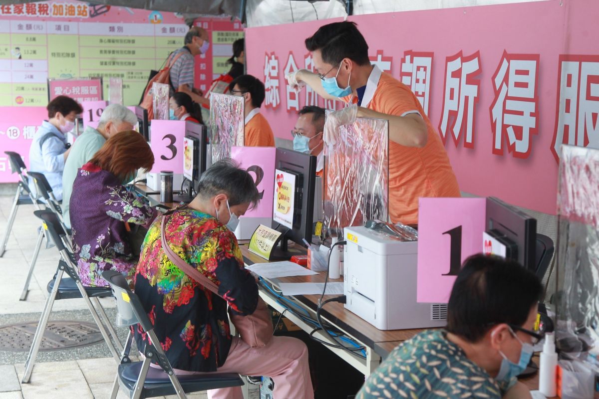 ▲財政部公布108年度所得稅結算申報初步統計。（圖／NOWnews資料照，記者葉政勳攝）