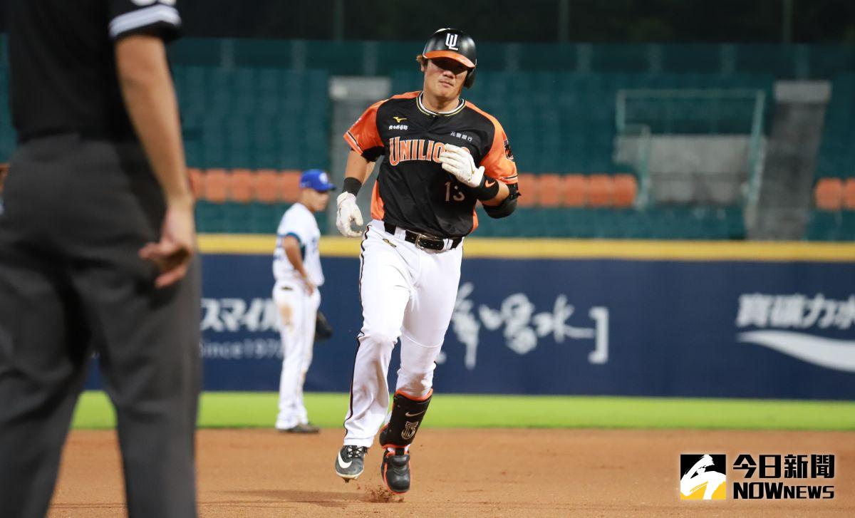 ▲統一7-eleven獅陳鏞基打出3分全壘打。（圖／記者葉政勳攝 , 2020.05.08）