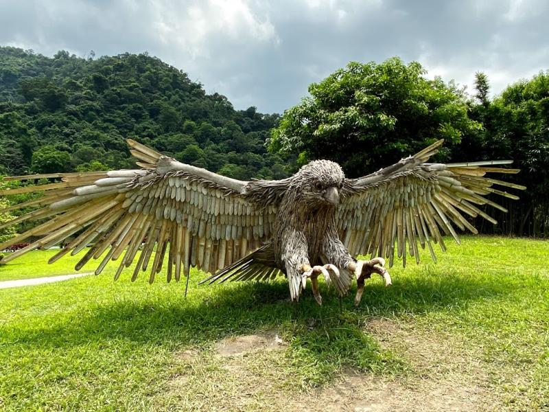 ▲「原野樂園」大型鳥禽裝置藝術。(圖/記者李清貴攝,資料照)