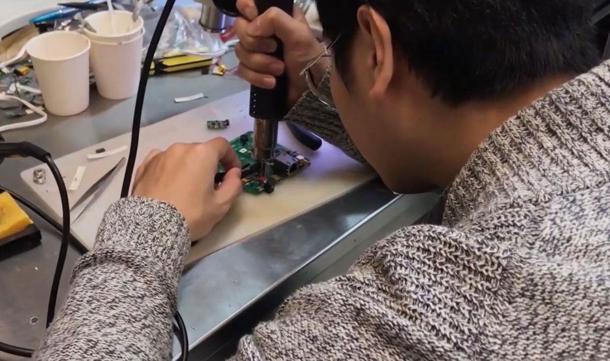 ▲醫師工程師組與交通大學電機學院合作，學生在大一與大二，將會在交通大學修讀基礎醫學與電機資訊相關課程。（圖／陽明提供）