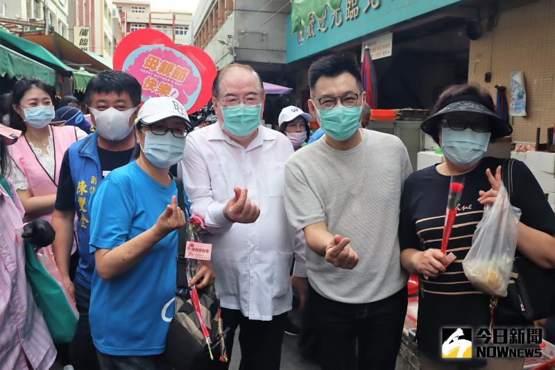 ▲江啟臣說澎湖因為從事觀光產業的比例很高,加上位處離島,日前黨籍議員及民代紛紛北上向中央建言,在紓困時應特別注意到離島的主客觀條件不一樣。(圖/記者張塵攝,2020.05.10)