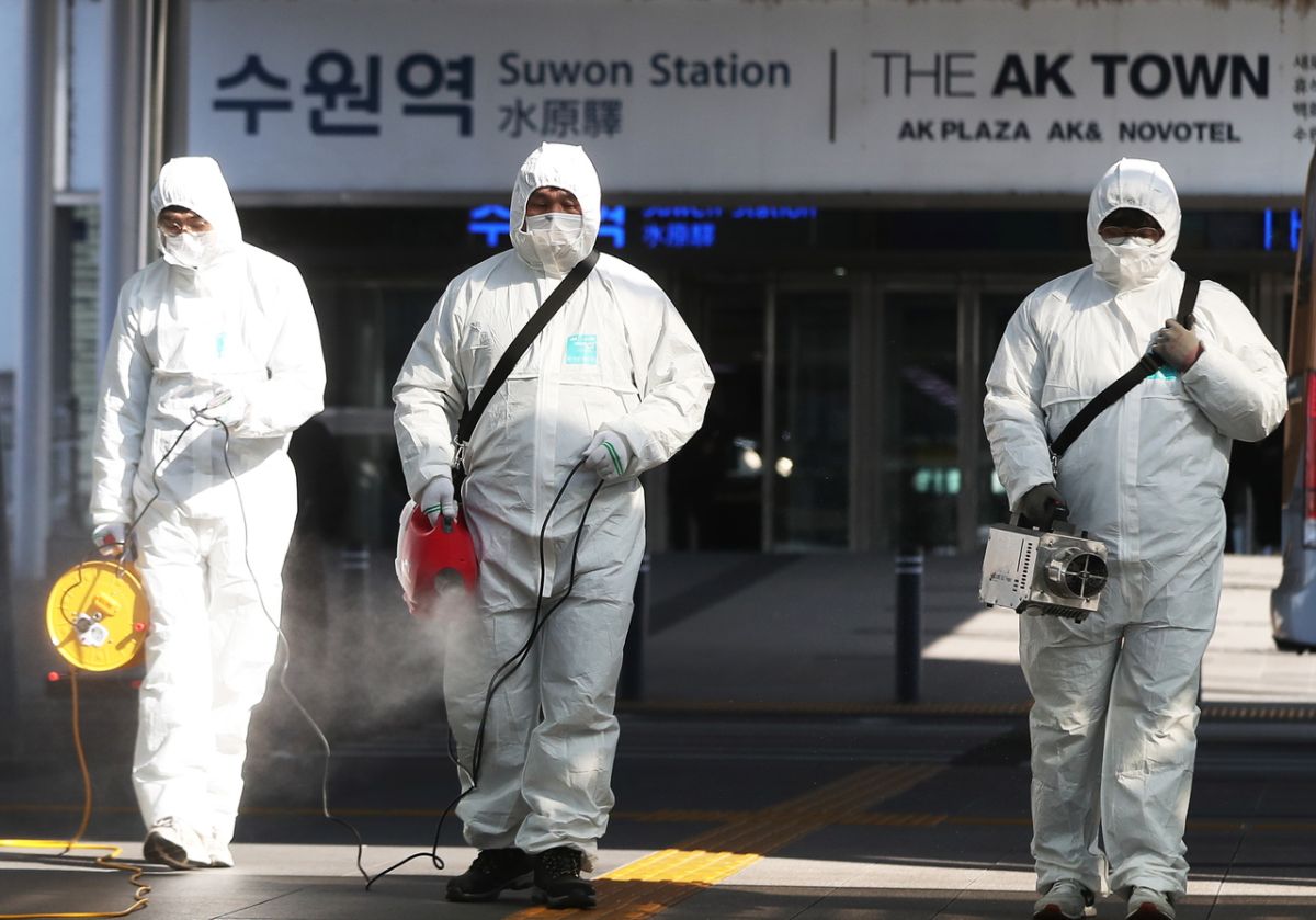 ▲美國專家認為，第一波疫情表現出色的亞洲國家也難逃第二波爆發。（圖／翻攝自《海峽時報》）