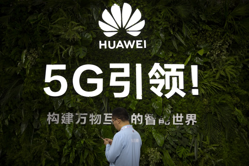 ▲美中 5G 戰持續延燒到其他國家，有外媒報導稱，連印度、斯洛維尼亞、以色列也要排除華為在其境內的 5G 建設工程。圖為華為資料照。（圖／美聯社／達志影像）