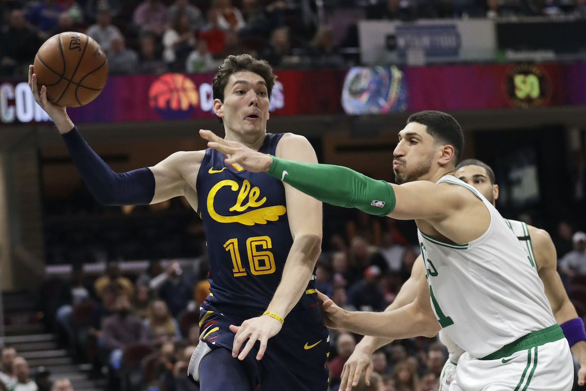 ▲塞爾提克Enes Kanter(右)（圖／美聯社／達志影像）