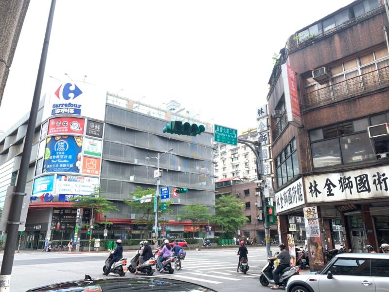▲大同區重慶北路二段公寓每坪單價僅4字頭。（圖／信義房屋提供）