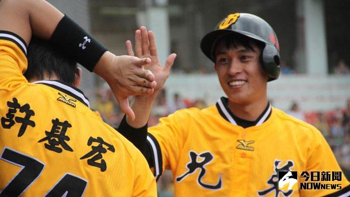 ▲吳東融首安出爐。（圖／吳政紘攝）