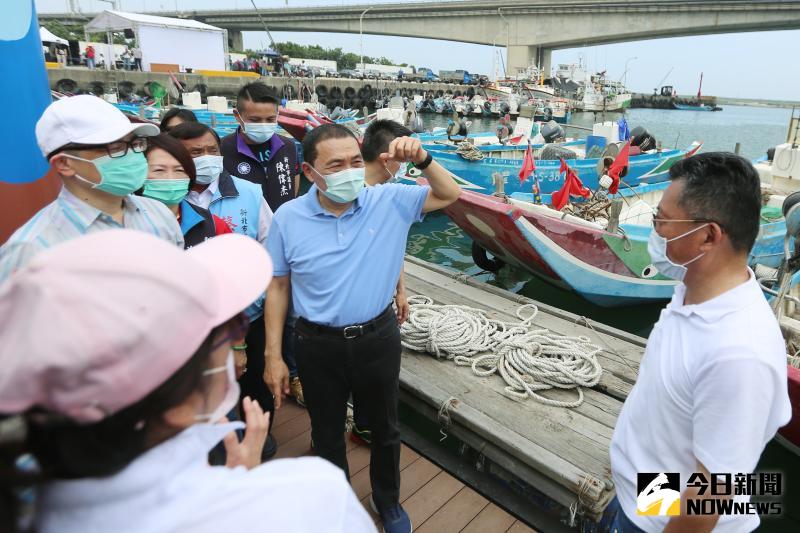 ▲新北市長侯友宜說，農業局正在推動的「嗨漁港計畫」，以「新創生」積極為漁港創造新價值，為大眾創造更多休憩地點，促進當地產業及觀光整體發展。（圖／新北市政府新聞局提供）