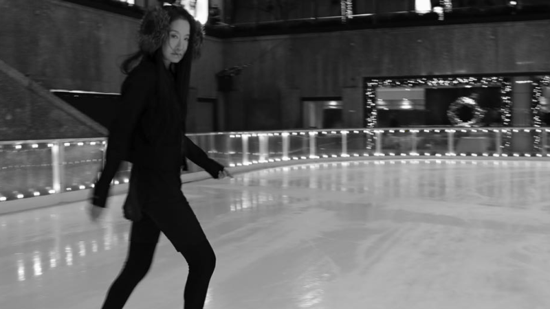 ▲婚紗女王Vera Wang放上花式滑冰照。（圖／取自Vera Wang IG)