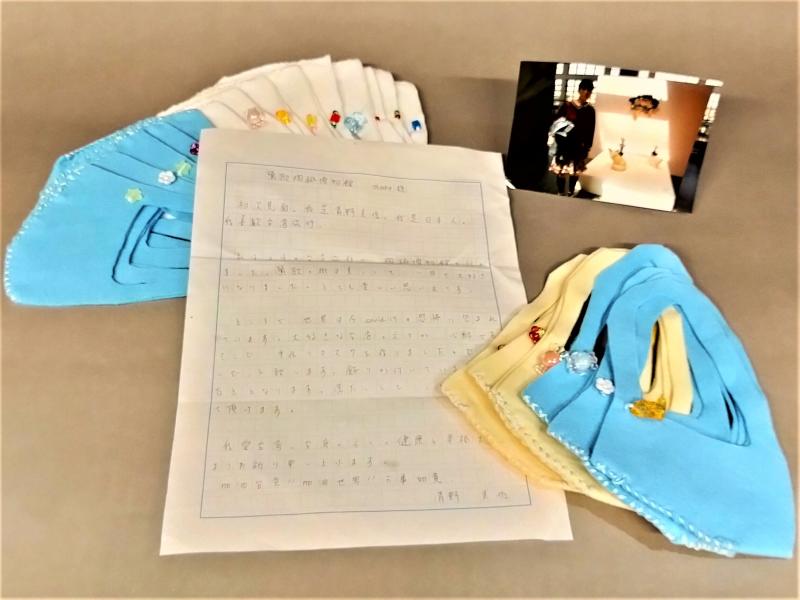 ▲清野美佐返日後自製不織布口罩，並手寫感謝信一併寄給博物館，成為台日交流一段感人的故事。（圖／記者宋原彰攝，2020.05.20）