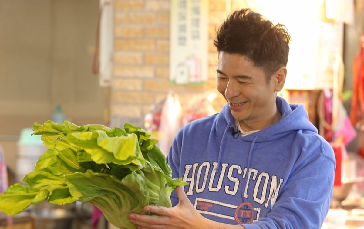 ▲荒山亮接下《台灣好滋味》主持棒。（圖／華視）