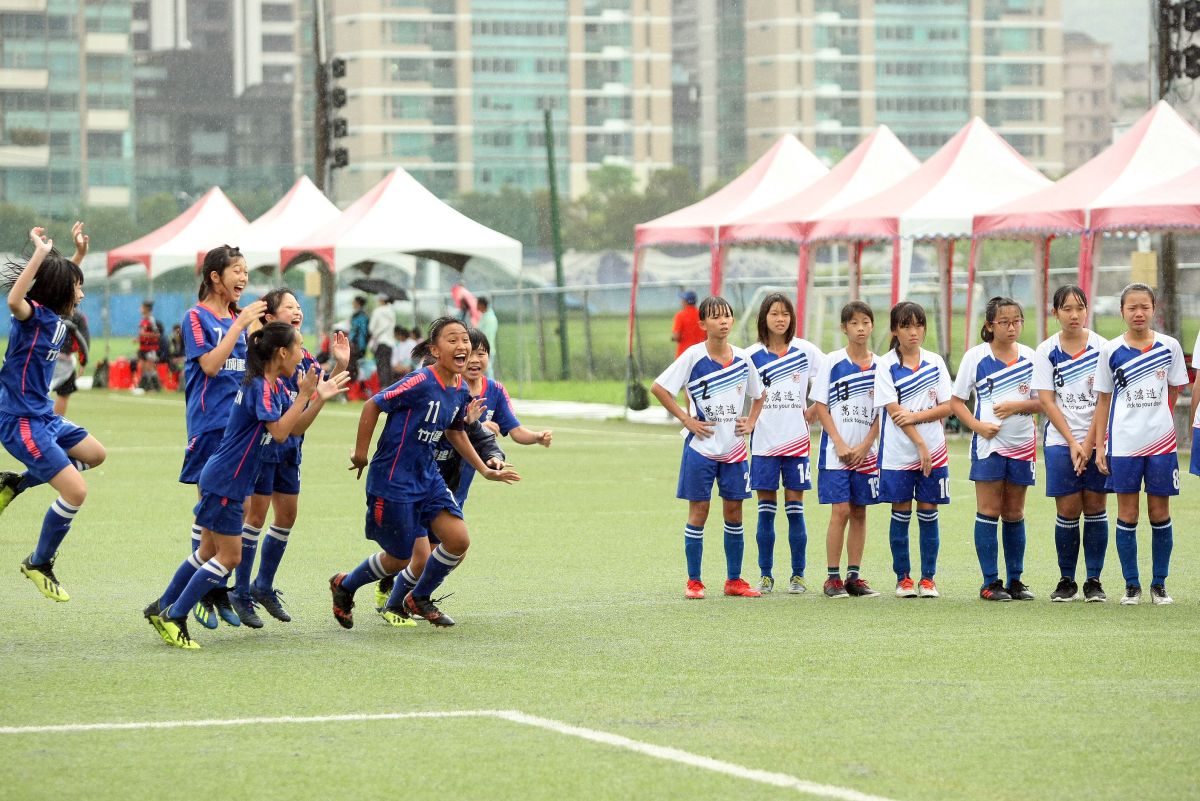 ▲「第一屆國民小學世界盃全國足球賽」PK賽的悲與喜。（圖／迷你足球協會提供）