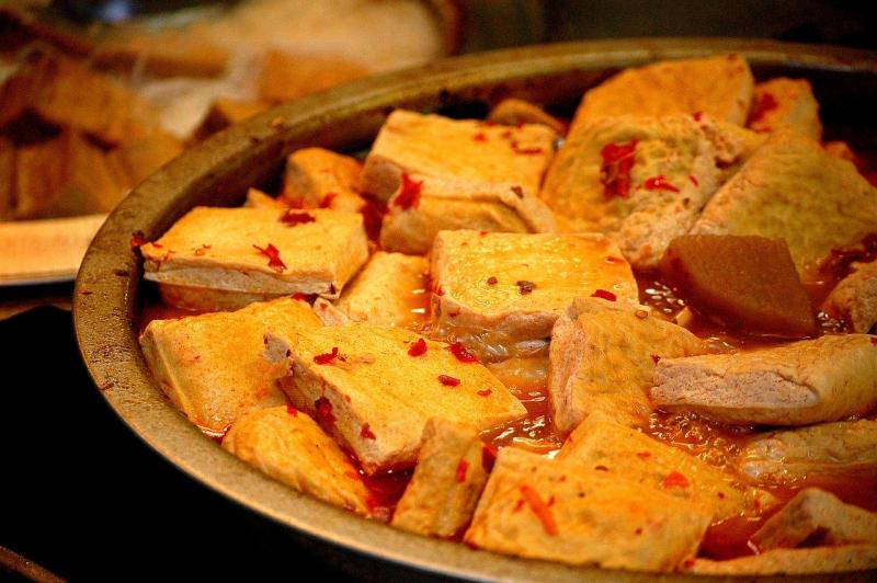▲有網友在 PTT 詢問大家「喜歡吃怎樣的豆腐？」結果全場一面倒狂指一種源自日本的食物，即「玉子豆腐」。（圖／取自pixabay）
