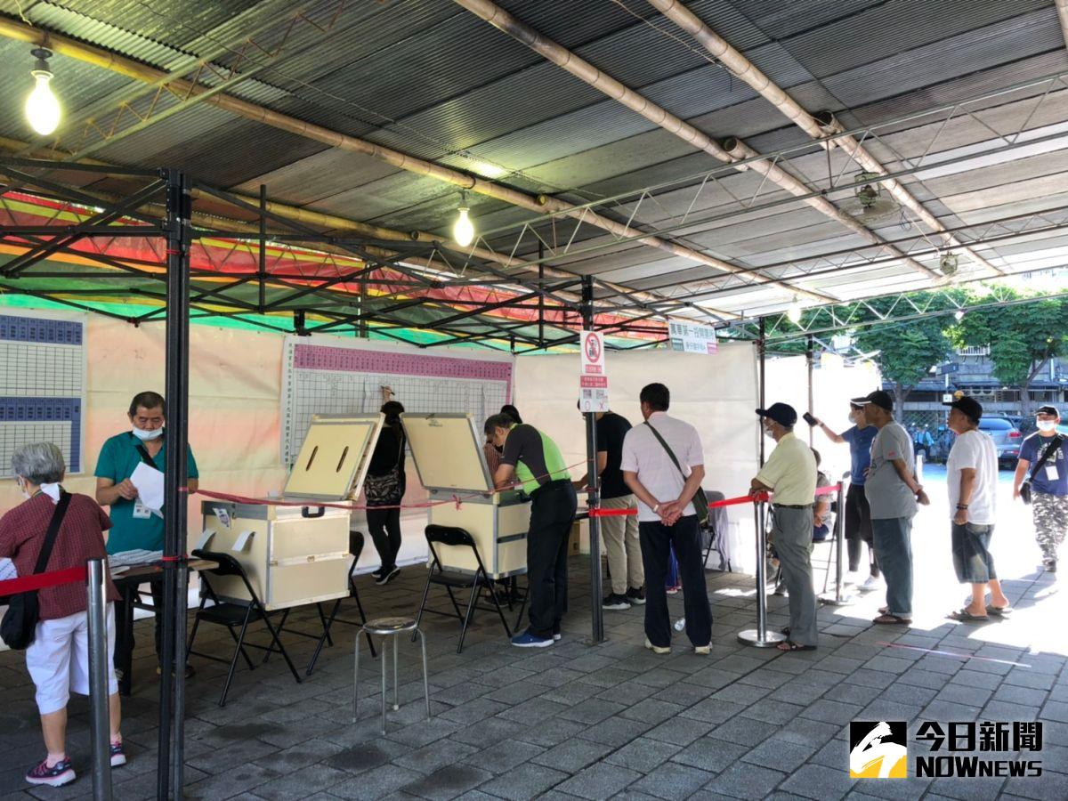 ▲民進黨24日進行黨職改選投票。（圖／記者劉育辰攝）