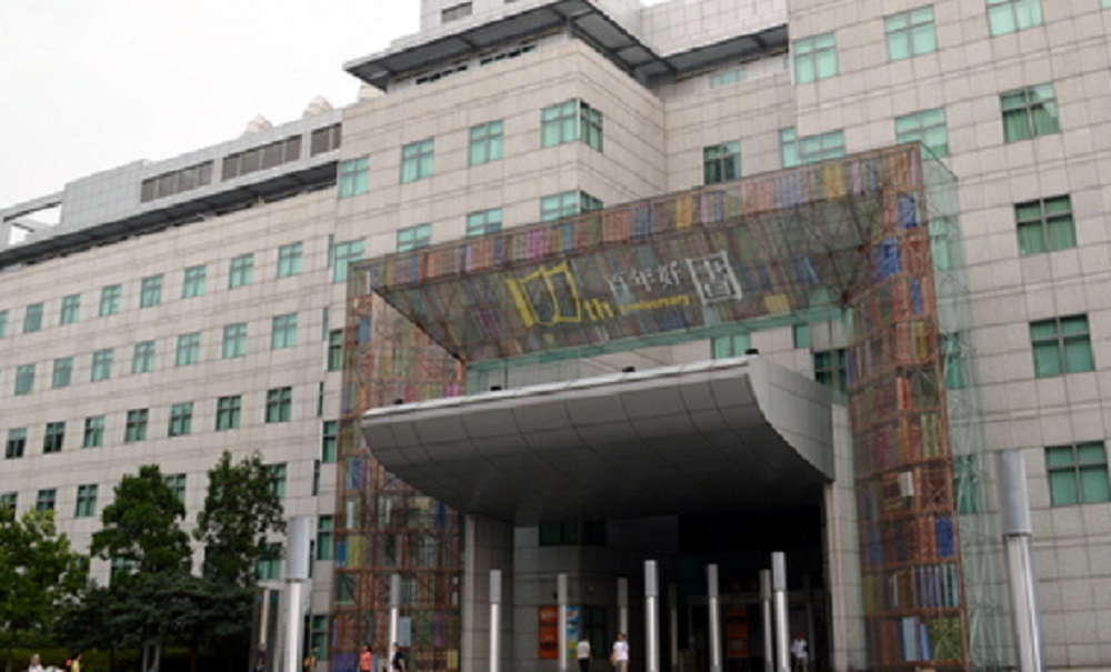 ▲新北市中和區一間租車行，今(25)日疑似因金錢糾紛，遭一名歹徒連開16餘槍掃射。（圖／資料照）