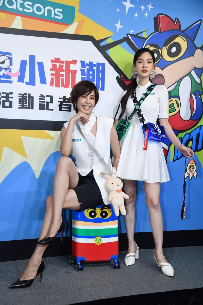 ▲陳庭妮(左)、曾之喬工作上首度合作。(圖