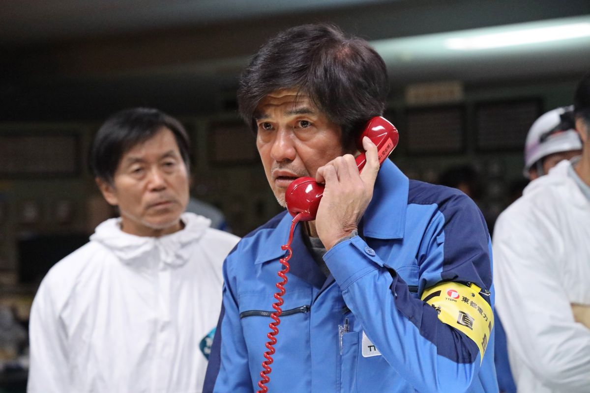 ▲佐藤浩市片中與同事守護家園。（圖／双喜）
