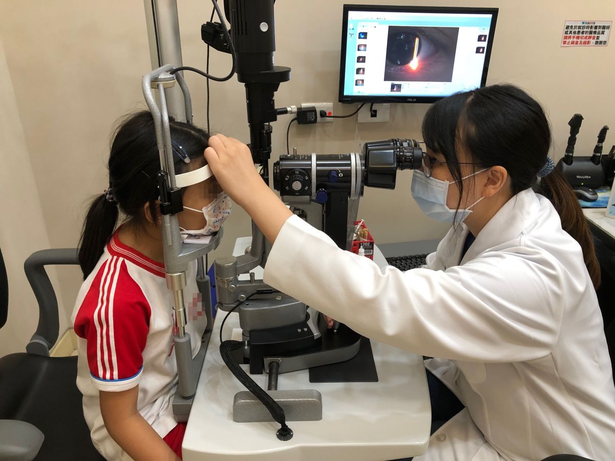 ▲弱視的黃金治療期在6歲左右，一但過了弱視的黃金治療期，孩童的視力程度可能也已定型，無法有太大進步。（圖／奇美醫學中心提供）