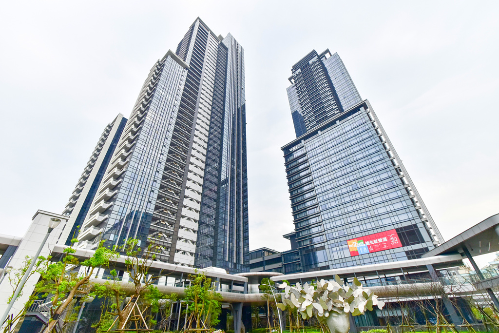 ▲台北市大直地區的豪宅林立，深受房市高端客群喜愛。（圖／NOWnews資料照）