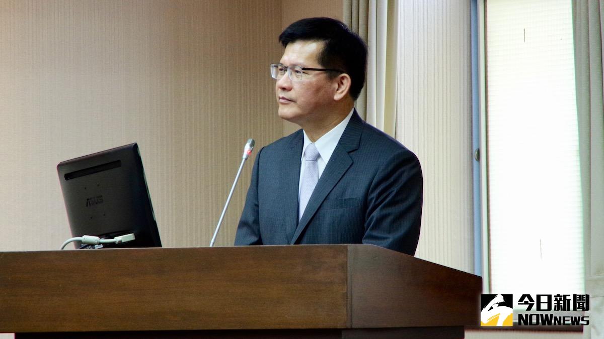 ▲針對台北文華東方酒店無預警裁員，交通部長林佳龍今（ 28 ）日表示，文華東方並未申請觀光局紓困方案，會尊重業者經營策略上的考量。（圖／記者陳致宇攝，2020,05,28）