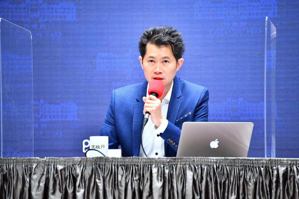 ▲行政院發言人丁怡銘「牛肉麵風波」不斷延燒，有網友投書內政部長信箱檢舉。（圖／行政院提供）