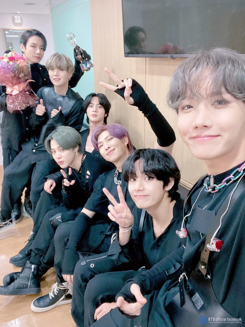 ▲BTS常用中文與華語圈粉絲互動。(圖/BTS_official
