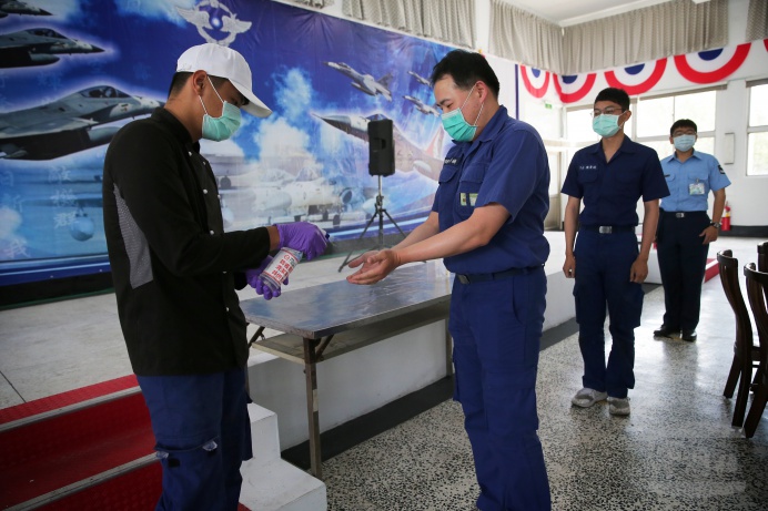 空軍第一聯隊落實防疫工作　維繫戰力不鬆懈