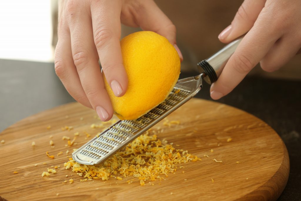 ▲泡檸檬水時一定要放檸檬皮。（圖／Shutterstock）