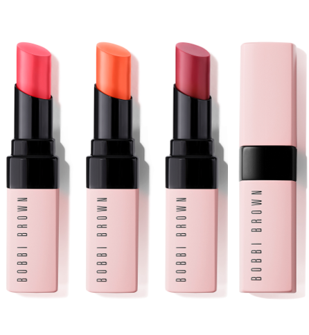 ▲Bobbi Brown 晶鑽桂馥潤色護唇膏 粉紅限量包裝 2.3g NT$1,250。（圖／Bobbi Brown）