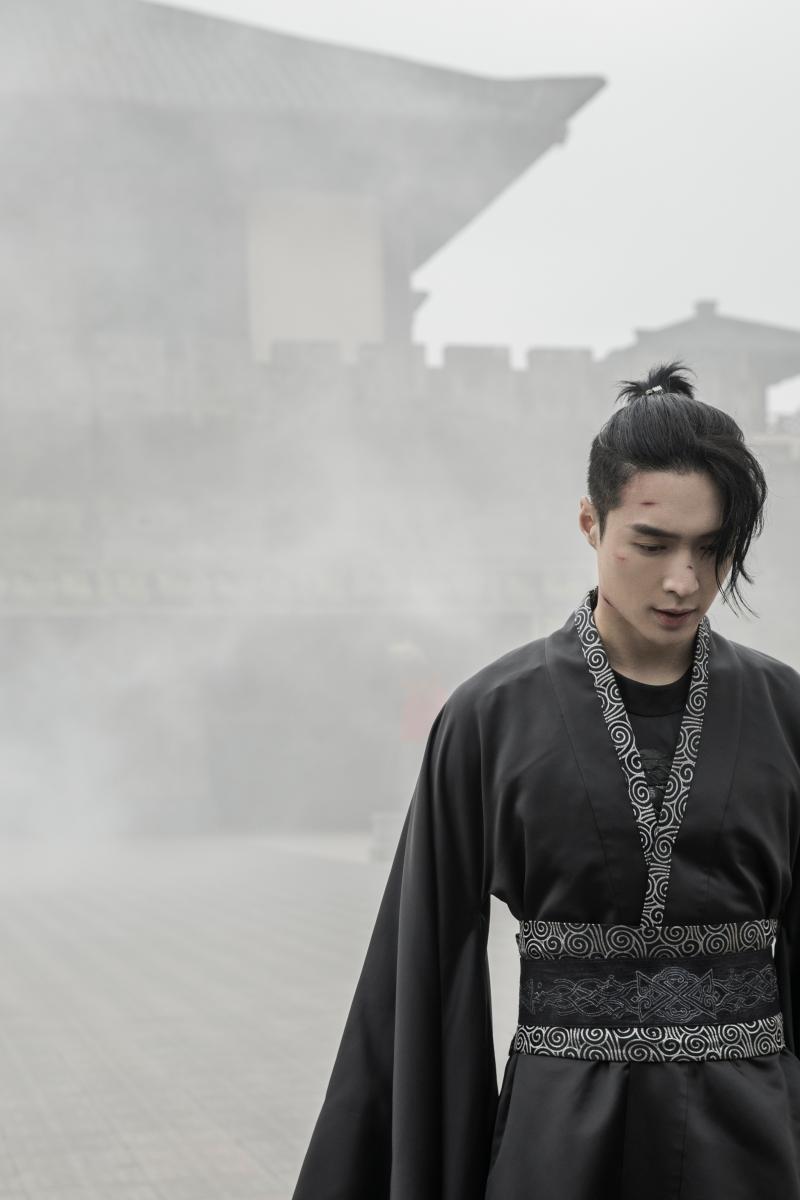 ▲張藝興再次披古裝。(圖/張藝興工作室提供)