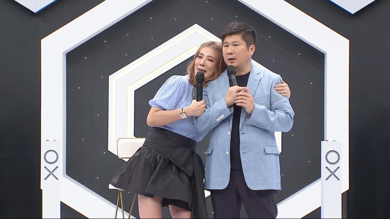 ▲小禎(左)和胡瓜互動笑料不斷。(圖