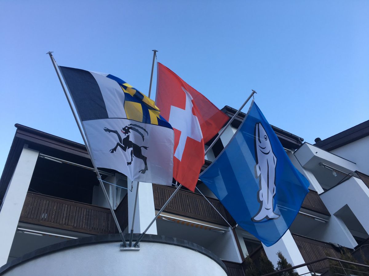 ▲為何瑞士可以為「永久中立國」？知情人揭 3 要點。（示意圖／翻攝自《美麗國度的背後：你不知道的瑞士》臉書）