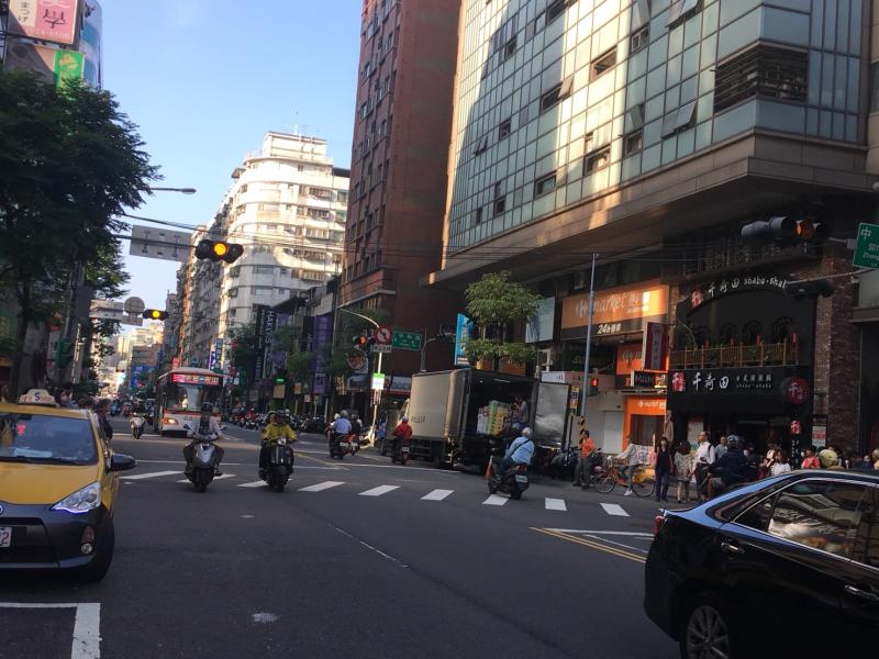 ▲房市專家建議,購屋者要買新北市房屋,可考量保值抗跌,或未來具發展性。(圖/信義房屋提供)