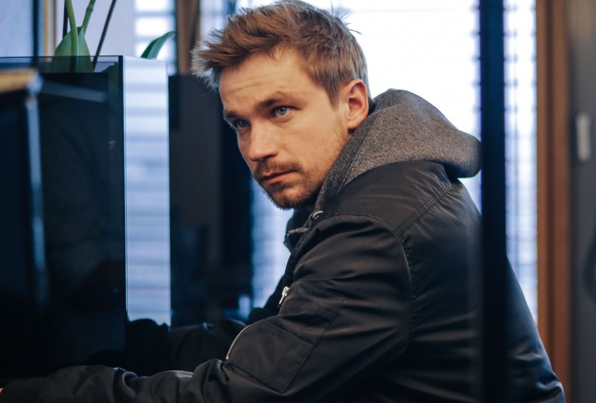 ▲亞歷山大佩特羅夫外型俊俏，酷似克里斯潘恩。（圖／可樂電影）