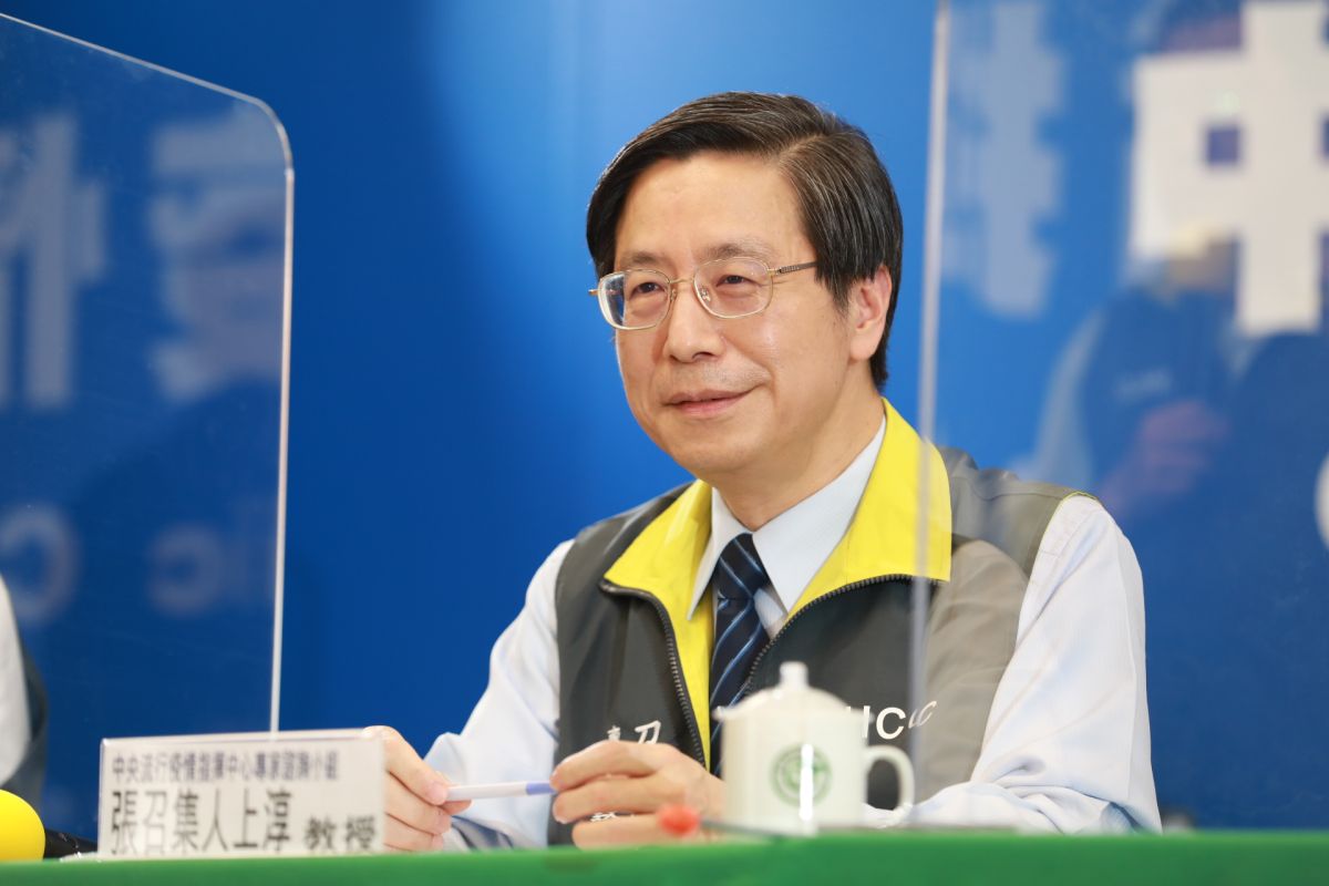 ▲中央流行疫情指揮中心專家諮詢小組召集人張上淳。（圖／指揮中心提供）