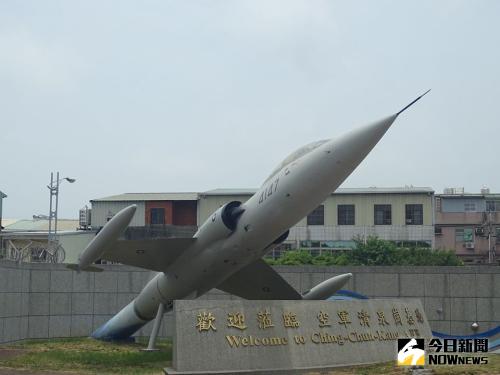 3航班受影響！台中清泉崗IDF戰機訓練　飛行員驚見跑道上有麻布袋
