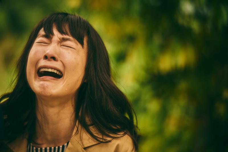 ▲曾珮瑜得知200萬真相崩潰大哭。(圖