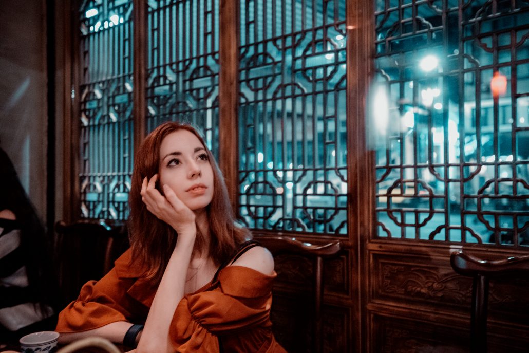 ▲來自美國的網美部落客Meghan透過影片帶大家一起探索台北的質感酒吧與夜店，體驗台北夜生活的無窮魅力。（圖／@lamontamer-@nicholaslauphoto_com_Instragram提供）