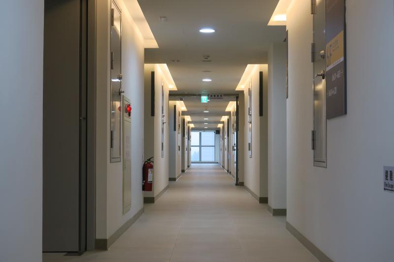 ▲國訓中心新宿舍走廊(圖/國訓中心提供)